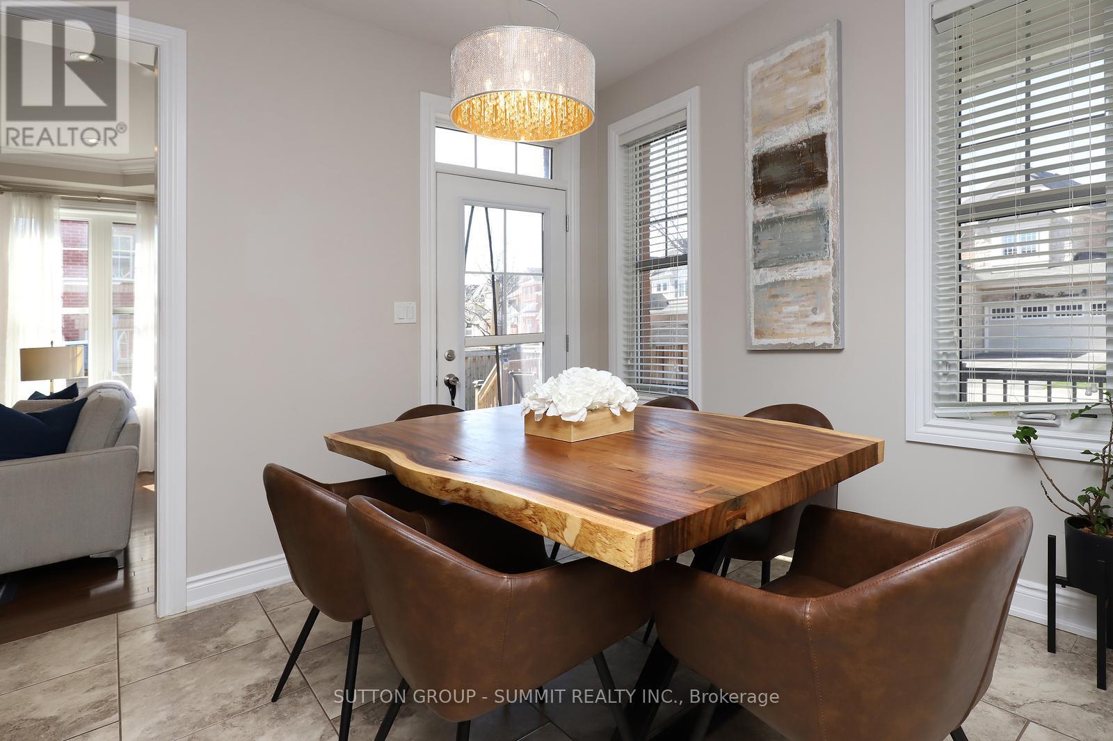 378 Blinco Terrace, Milton, Ontario  L9T 8Y6 - Photo 6 - W13042828