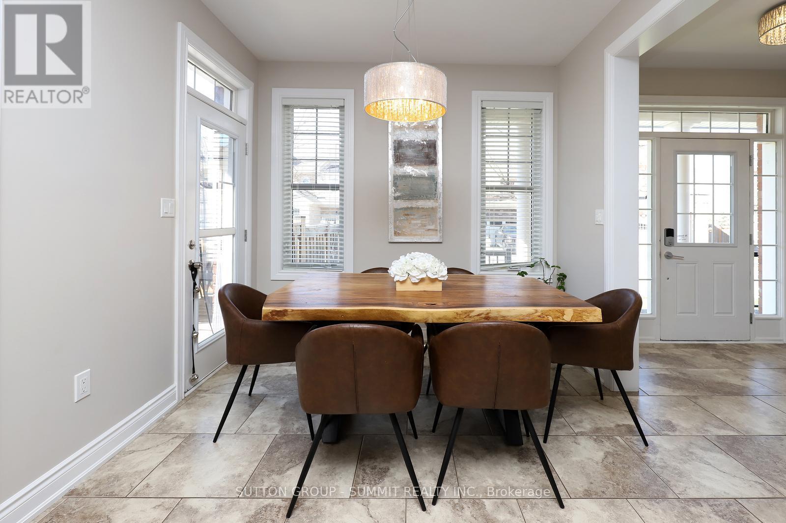 378 Blinco Terrace, Milton, Ontario  L9T 8Y6 - Photo 7 - W13042828