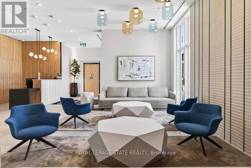 207 - 500 Plains Road E, Burlington, Ontario  L7T 2E1 - Photo 11 - W13042830