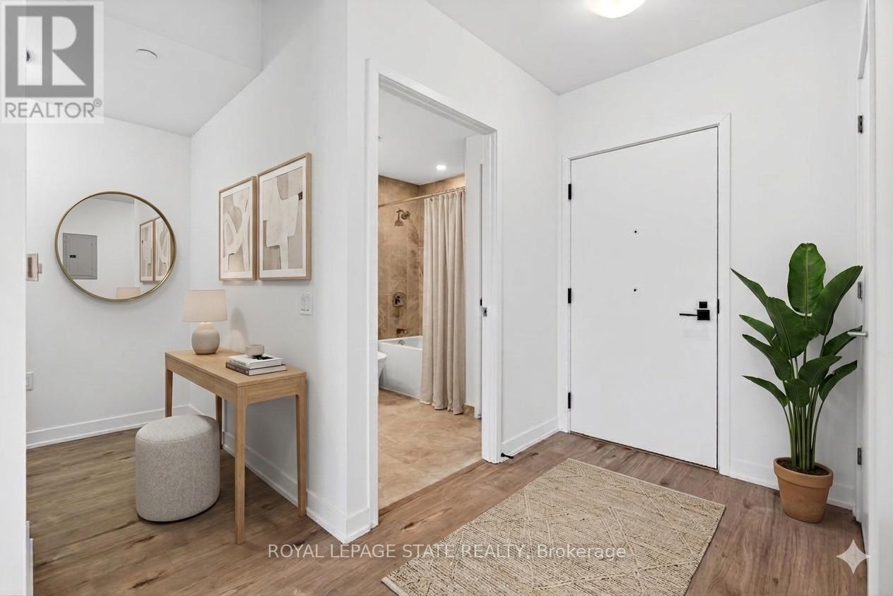 207 - 500 Plains Road E, Burlington, Ontario  L7T 2E1 - Photo 3 - W13042830