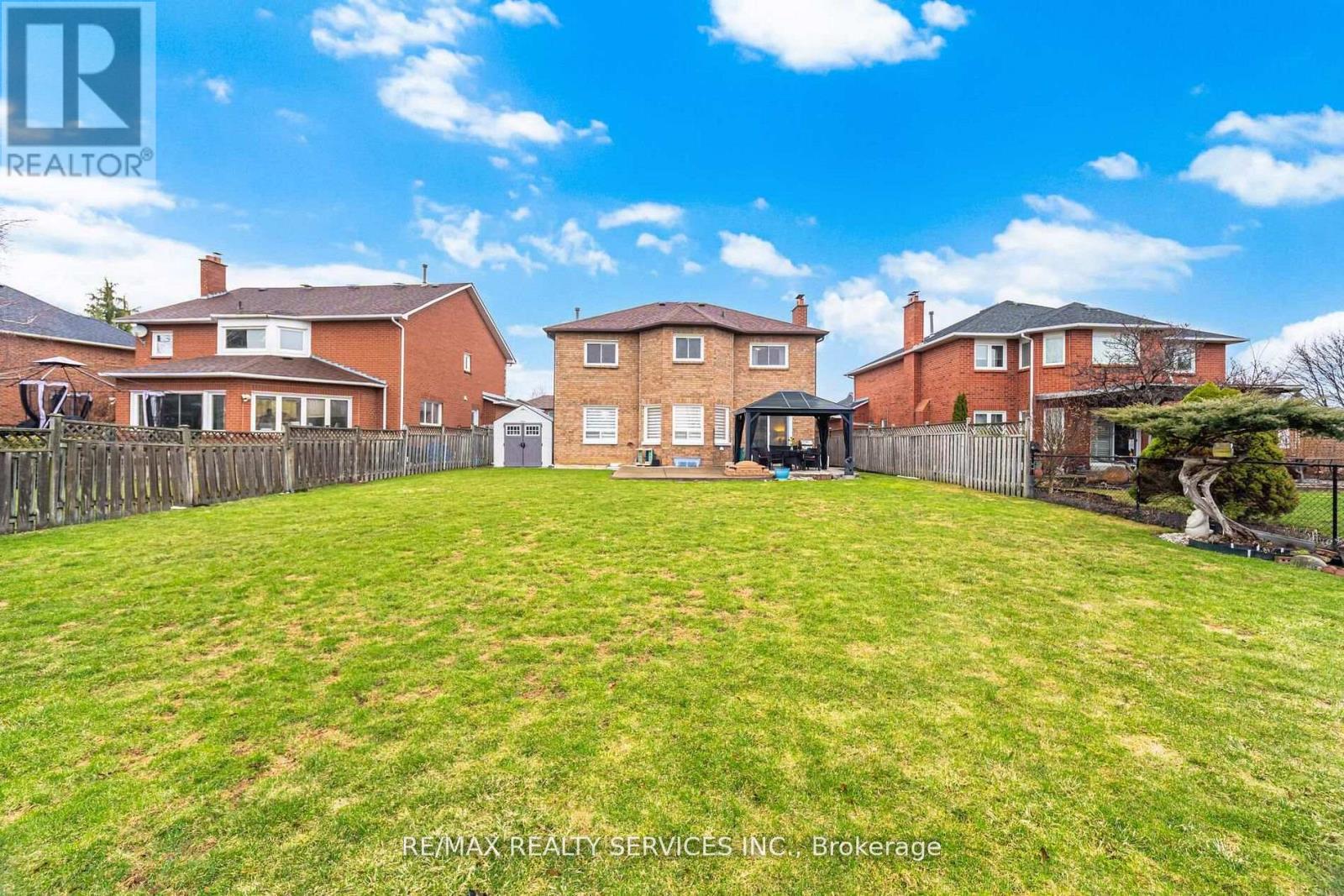 62 Fernbrook Crescent, Brampton, Ontario  L6Z 3N7 - Photo 45 - W13042840