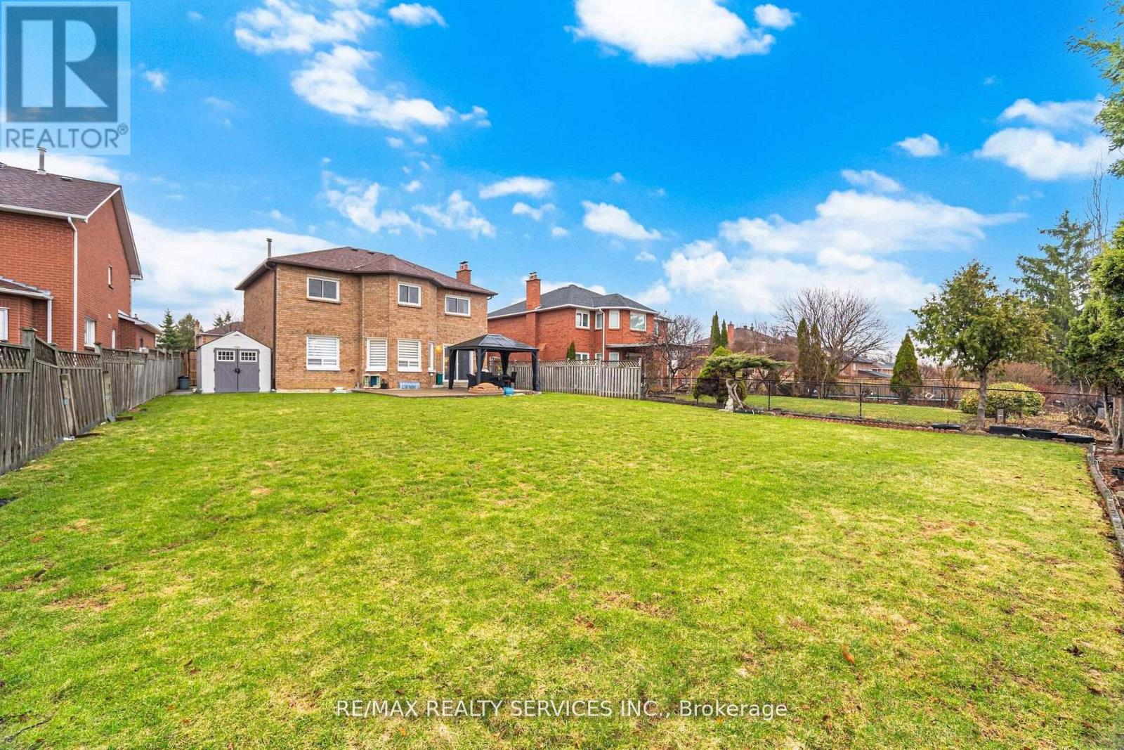 62 Fernbrook Crescent, Brampton, Ontario  L6Z 3N7 - Photo 46 - W13042840