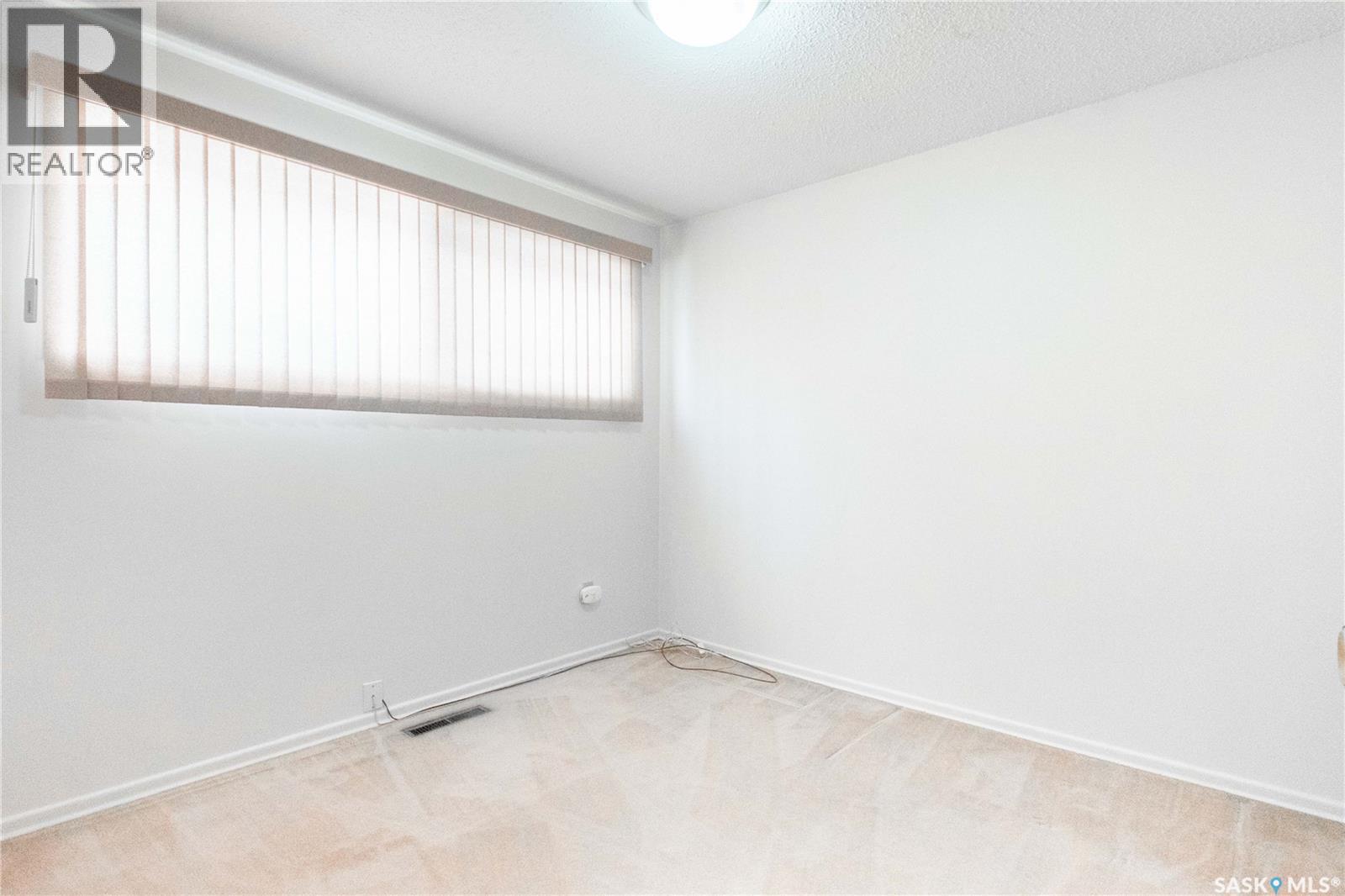 4515 Castle Road, Regina, Saskatchewan  S4S 4W6 - Photo 15 - SK033890