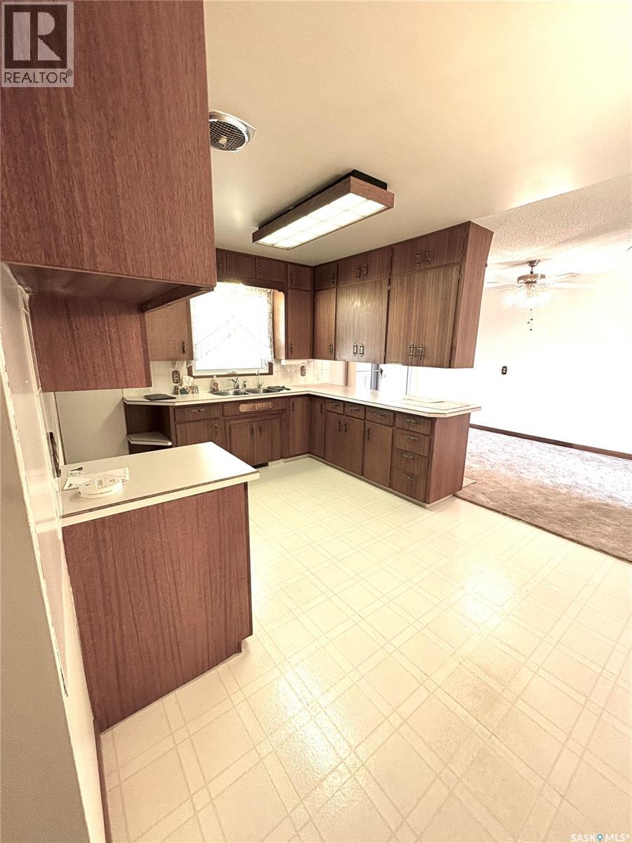 402 Fourth Street, Kipling, Saskatchewan  S0G 2S0 - Photo 10 - SK033861