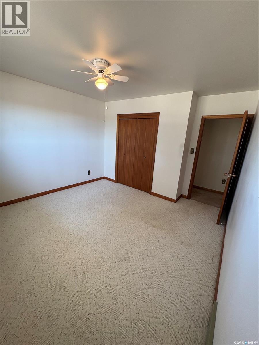 402 Fourth Street, Kipling, Saskatchewan  S0G 2S0 - Photo 16 - SK033861