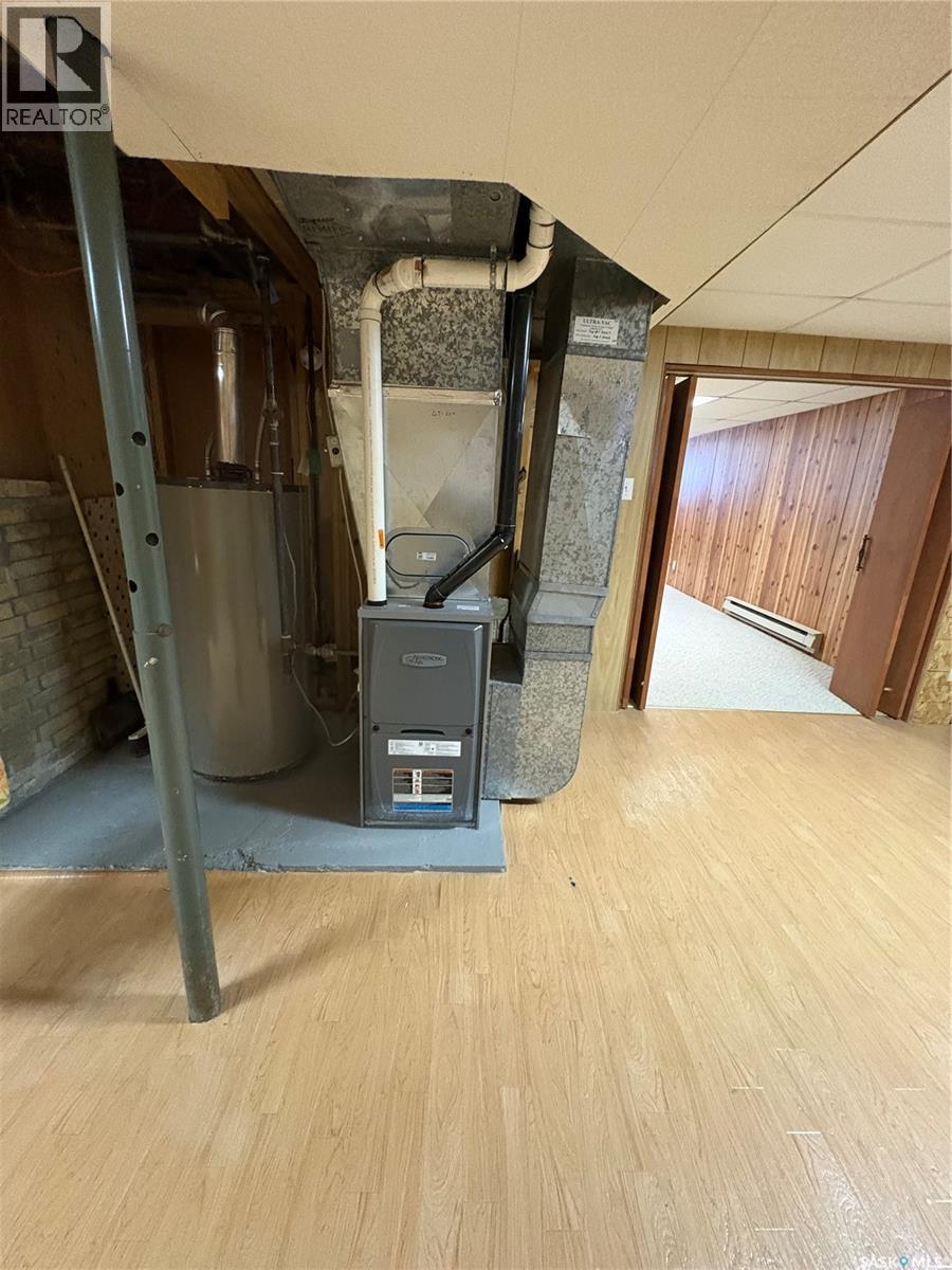 402 Fourth Street, Kipling, Saskatchewan  S0G 2S0 - Photo 29 - SK033861