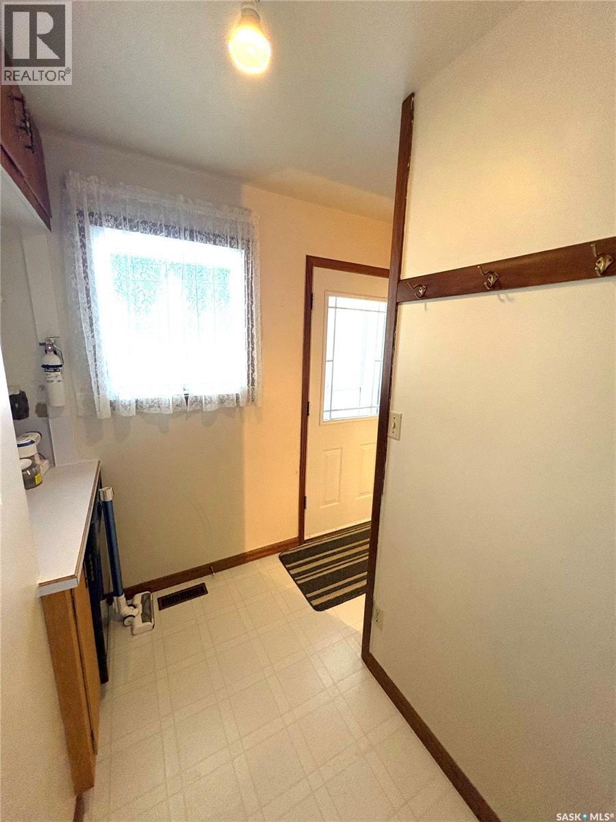 402 Fourth Street, Kipling, Saskatchewan  S0G 2S0 - Photo 6 - SK033861
