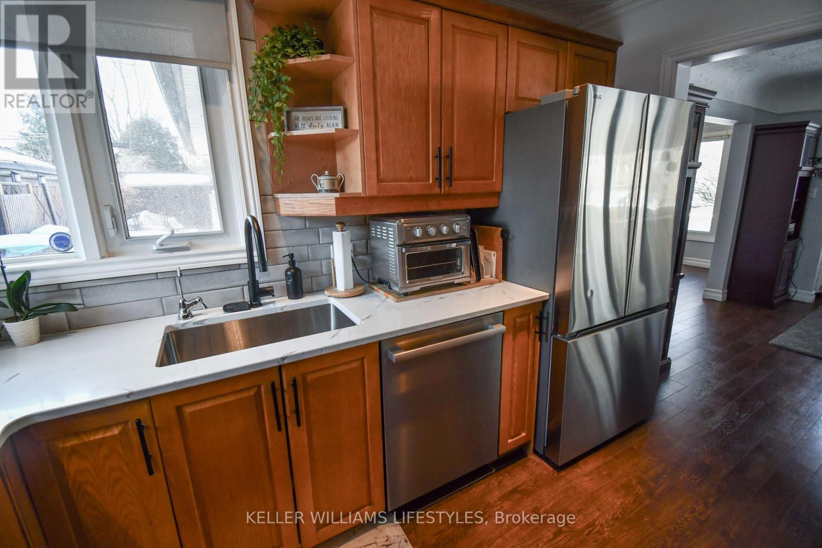 345 Glenrose Drive, London South, Ontario  N6K 2A9 - Photo 17 - X12847444