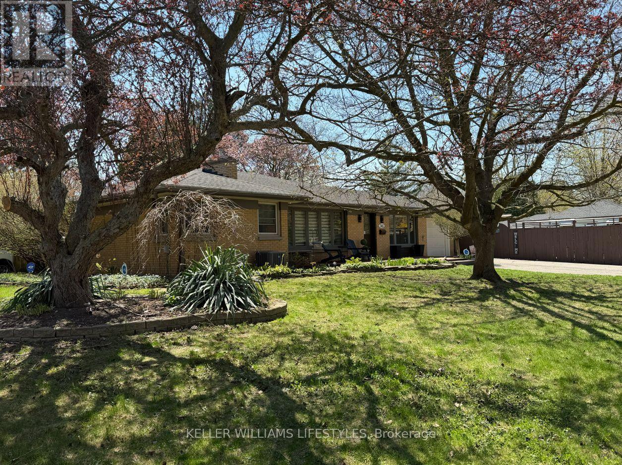 345 GLENROSE DRIVE, London South, Ontario