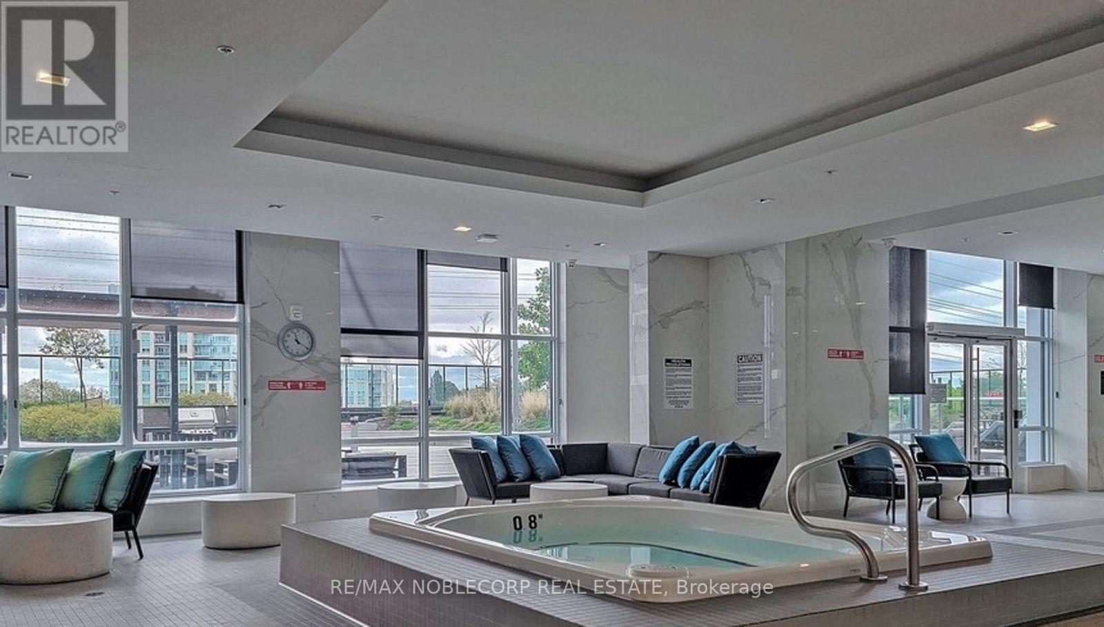 826 - 9 Mabelle Avenue, Toronto, Ontario  M9A 0E1 - Photo 6 - W13039894