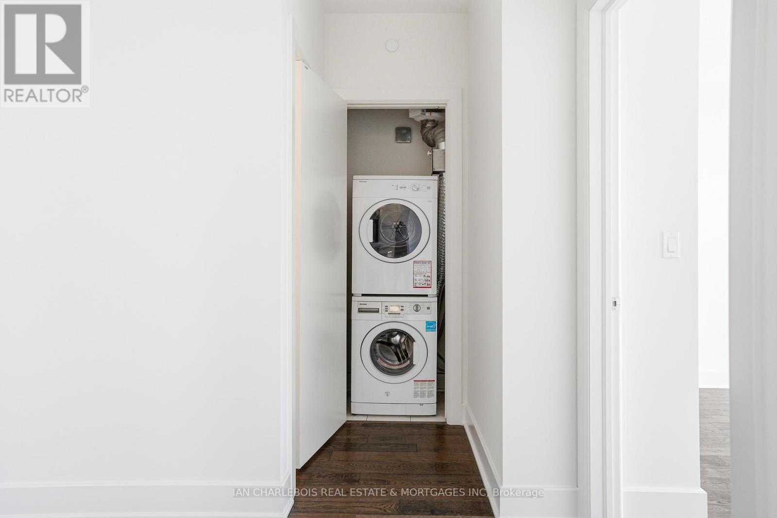 1701 - 255 Bay Street, Ottawa, Ontario  K1R 0C5 - Photo 23 - X12944510