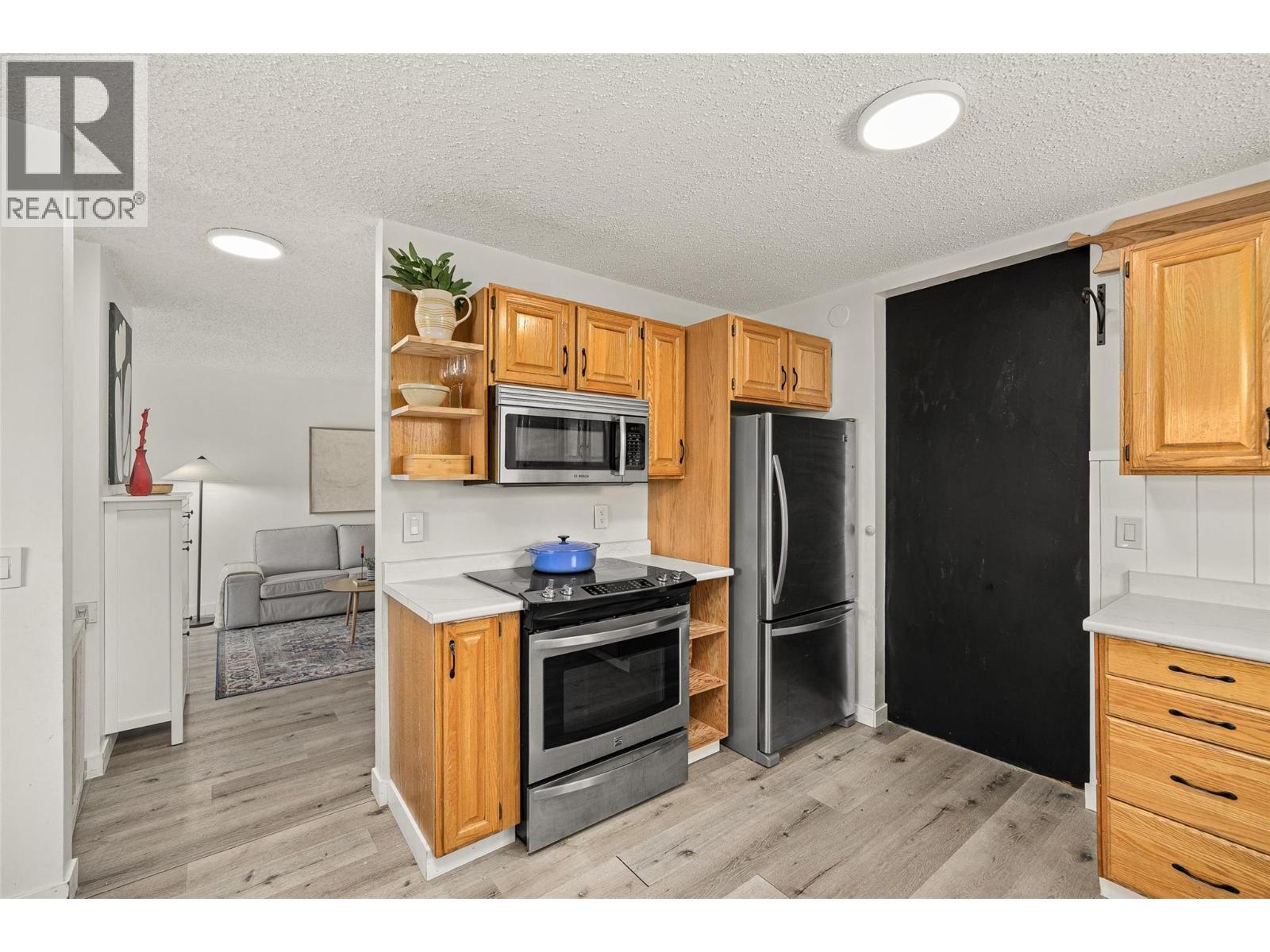 1441 Inkar Road, Kelowna, British Columbia  V1Y 8J1 - Photo 15 - 10383851