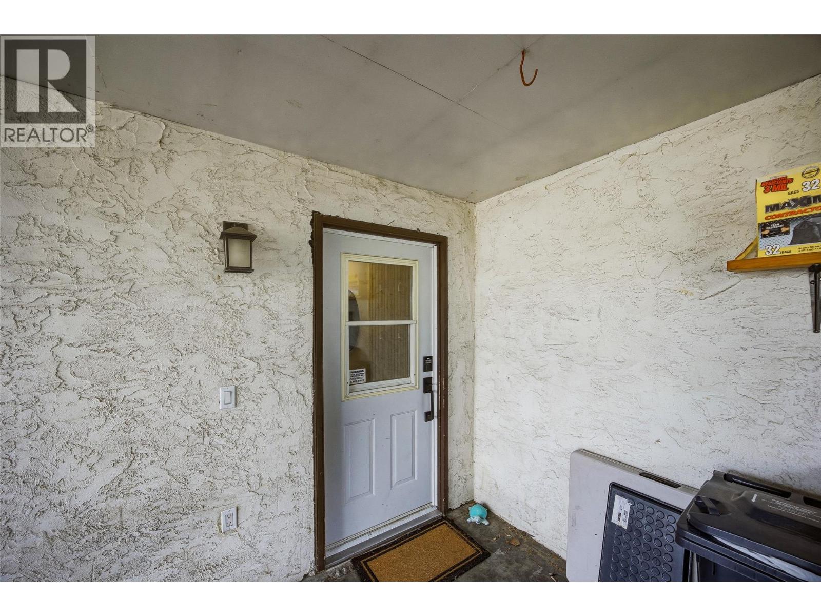 1441 Inkar Road, Kelowna, British Columbia  V1Y 8J1 - Photo 28 - 10383851