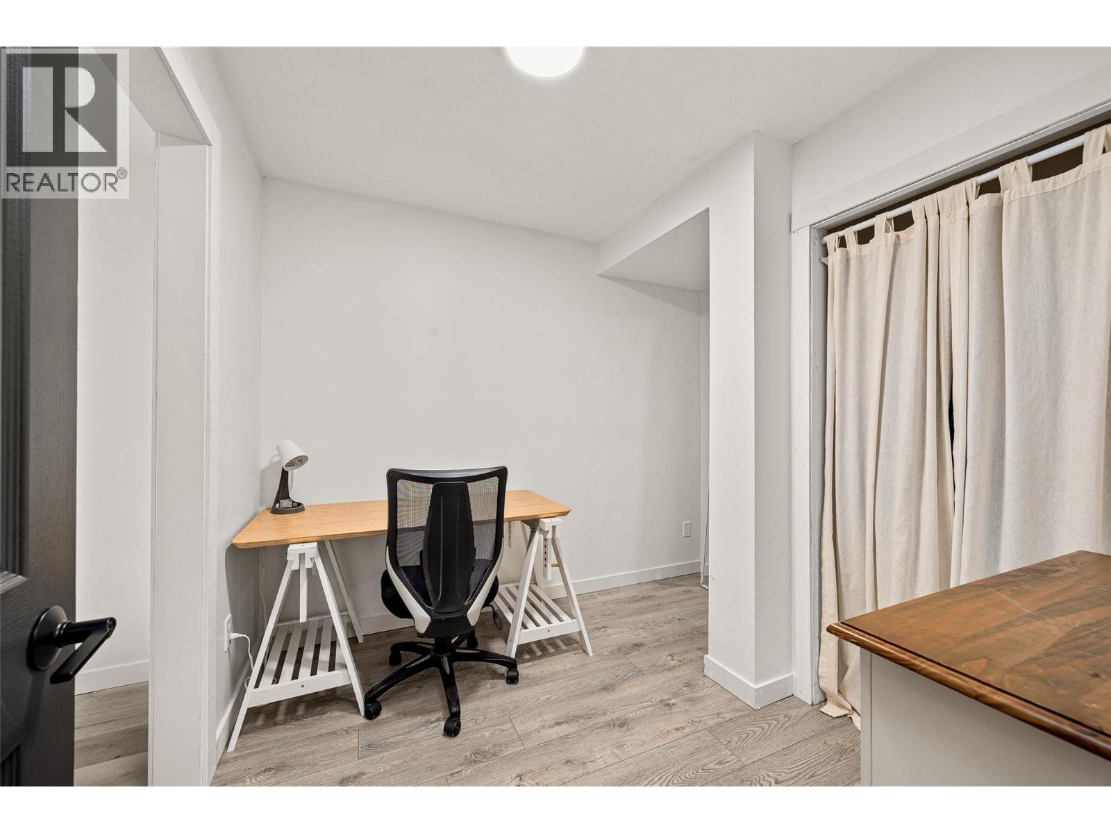 1441 Inkar Road, Kelowna, British Columbia  V1Y 8J1 - Photo 37 - 10383851