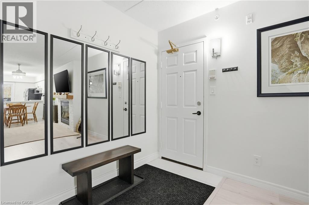 4003 Kilmer Drive Unit# 207, Burlington, Ontario  L7M 4M1 - Photo 2 - 40823871