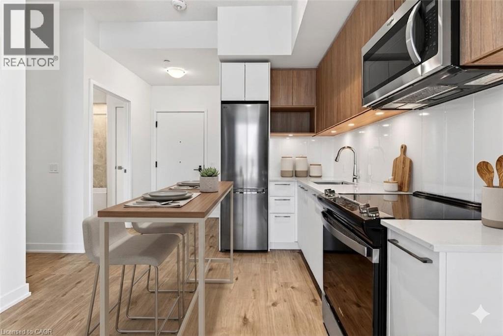 500 Plains Road E, Burlington, Ontario  L7T 2E1 - Photo 3 - 40823850