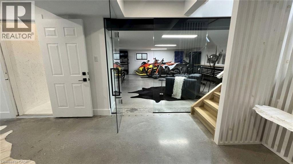 10118 John Street, Grand Bend, Ontario  N0M 1T0 - Photo 14 - 40823361