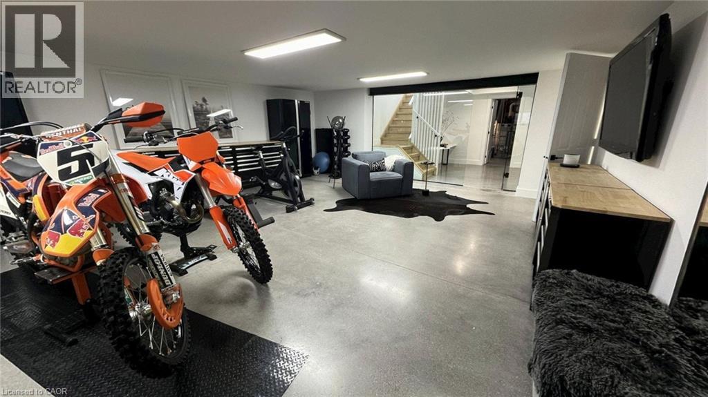 10118 John Street, Grand Bend, Ontario  N0M 1T0 - Photo 15 - 40823361