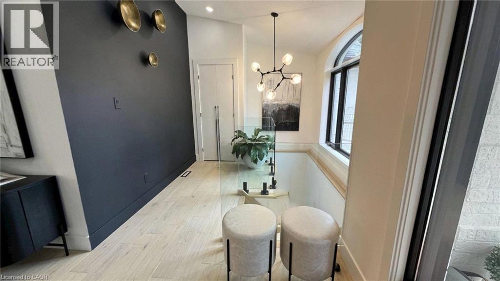 10118 John Street, Grand Bend, Ontario  N0M 1T0 - Photo 6 - 40823361