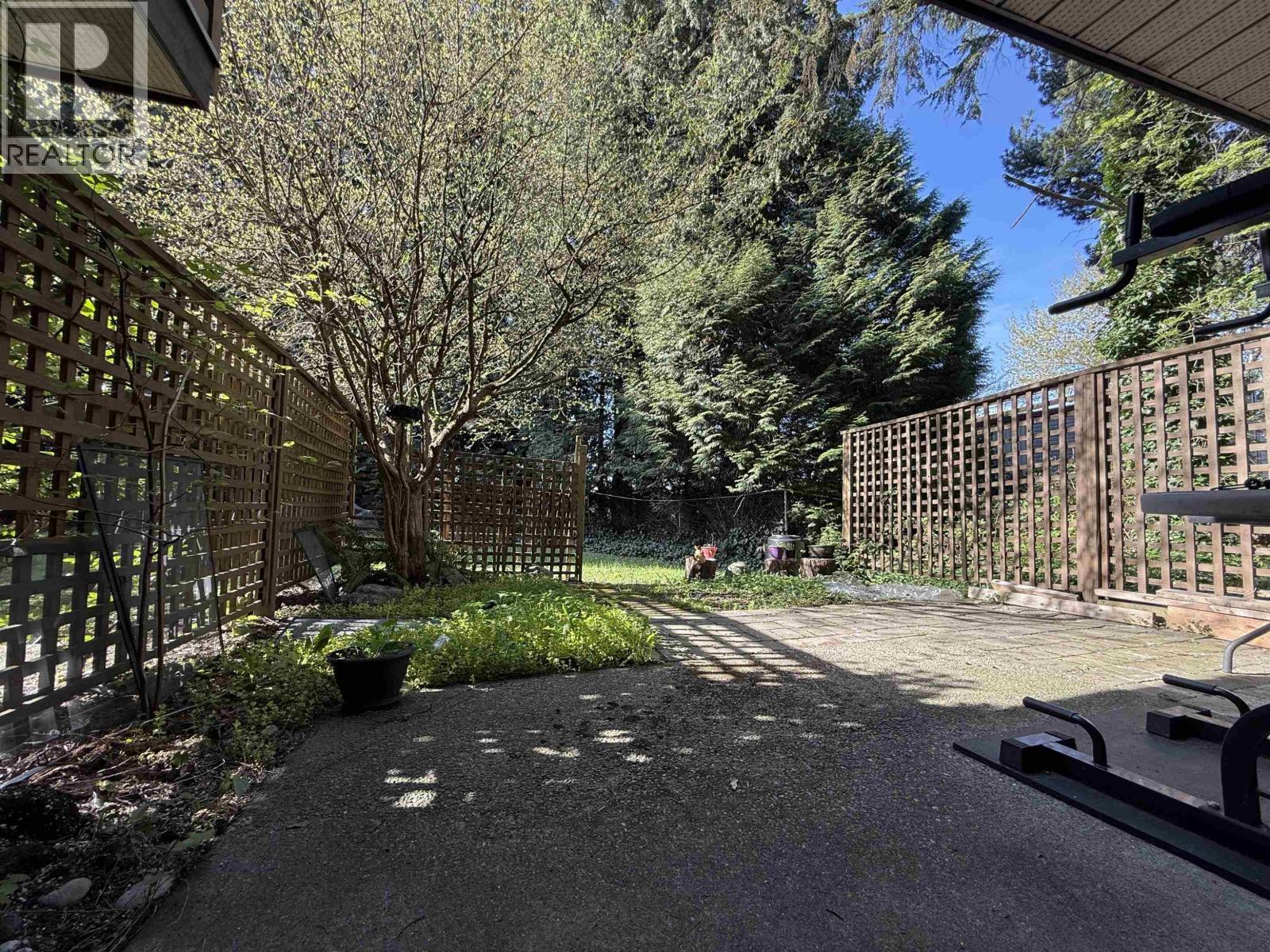 2750 Kingsford Avenue, Burnaby, British Columbia  V5B 4V4 - Photo 6 - R3113977