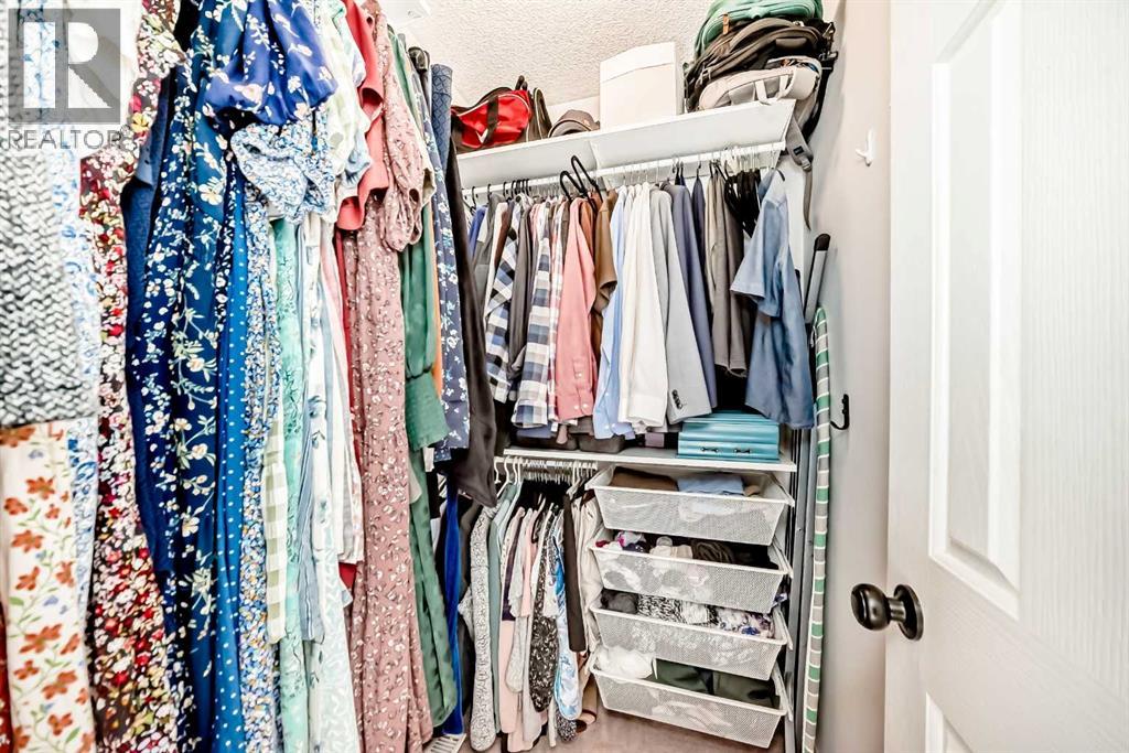 136 Hidden Hills Road Nw, Calgary, Alberta  T3A 5Y2 - Photo 30 - A2300585