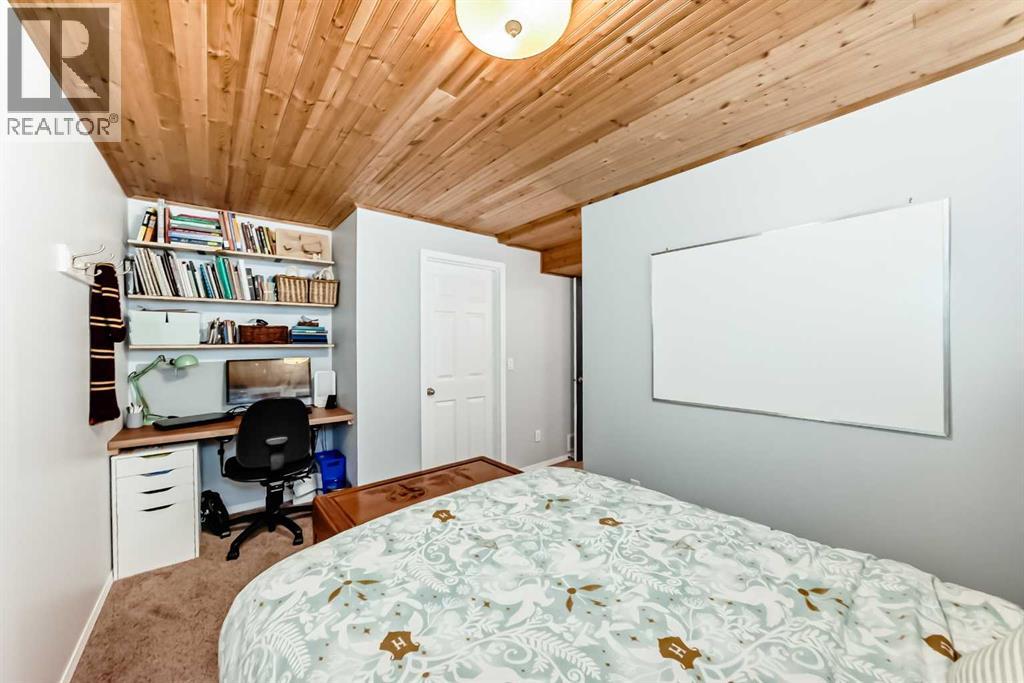 136 Hidden Hills Road Nw, Calgary, Alberta  T3A 5Y2 - Photo 42 - A2300585