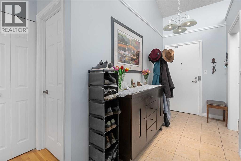 408, 3730 50 Street Nw, Calgary, Alberta  T3A 2V9 - Photo 5 - A2304393