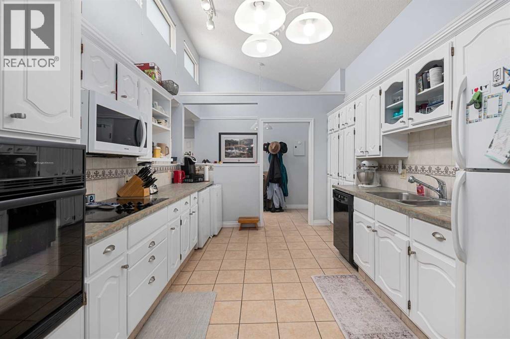 408, 3730 50 Street Nw, Calgary, Alberta  T3A 2V9 - Photo 11 - A2304393