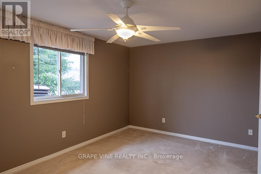 1 Newcastle Avenue, Ottawa, Ontario  K2K 2R2 - Photo 22 - X13042974