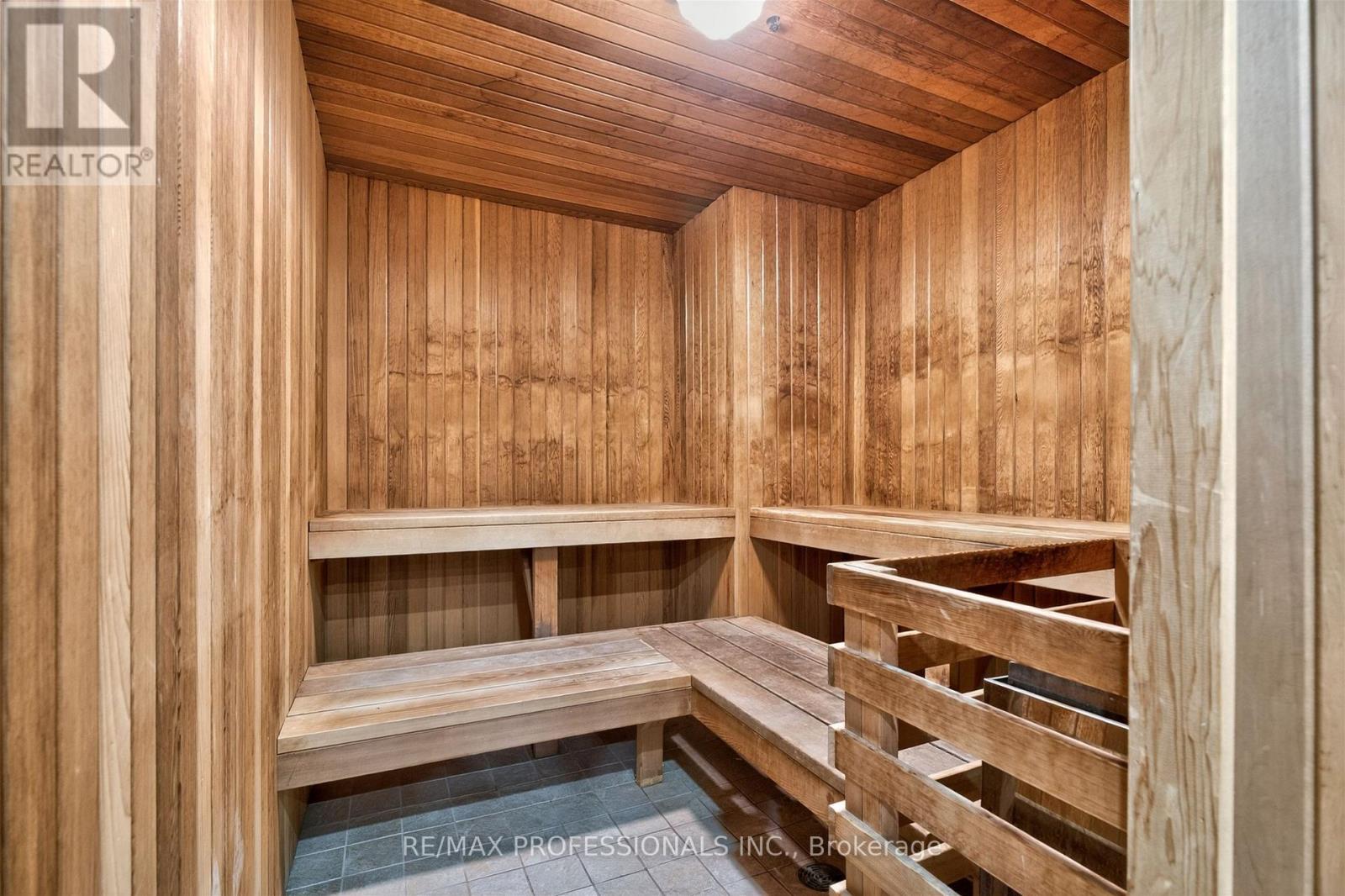 620 - 20 Southport Street, Toronto, Ontario  M6S 4Y8 - Photo 35 - W13032696