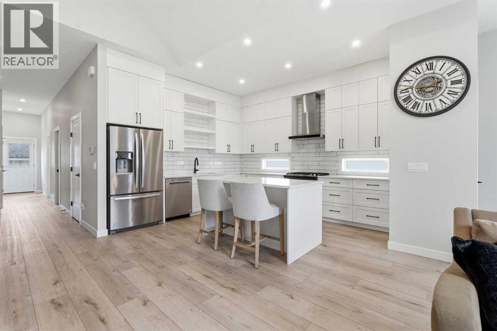 56 Iris Crescent, Okotoks, Alberta  T1S 5V6 - Photo 15 - A2299932