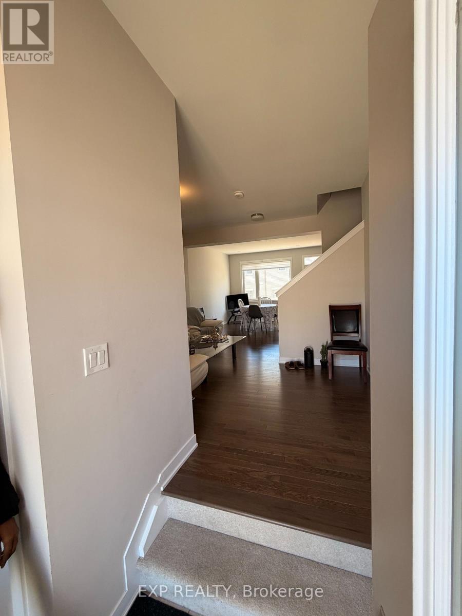 16 Tenuto Lane, Ottawa, Ontario  K1W 0S4 - Photo 3 - X13025600