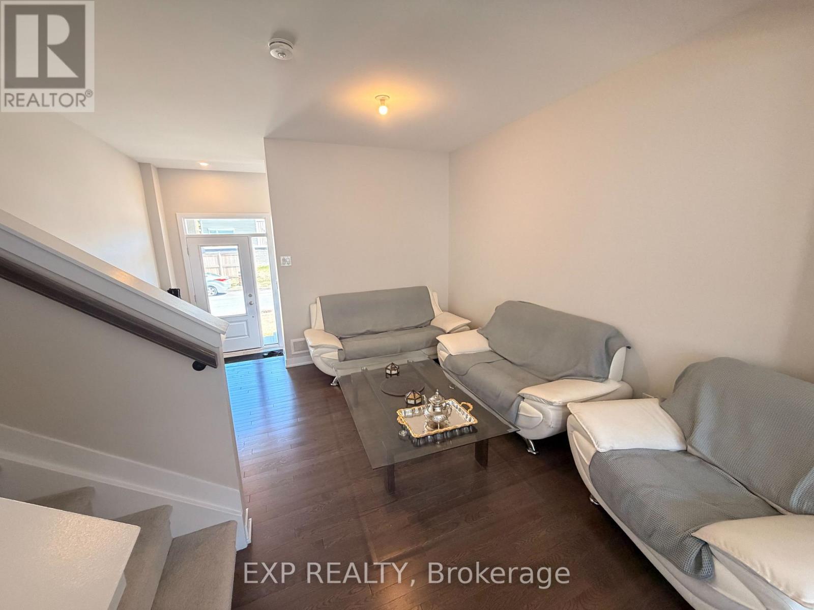 16 Tenuto Lane, Ottawa, Ontario  K1W 0S4 - Photo 2 - X13025600