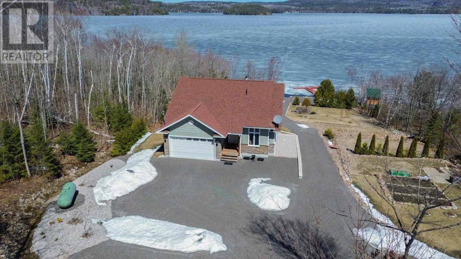 539 Leisure Bay Rd, Blind River, Ontario  P0R 1B0 - Photo 13 - SM260773