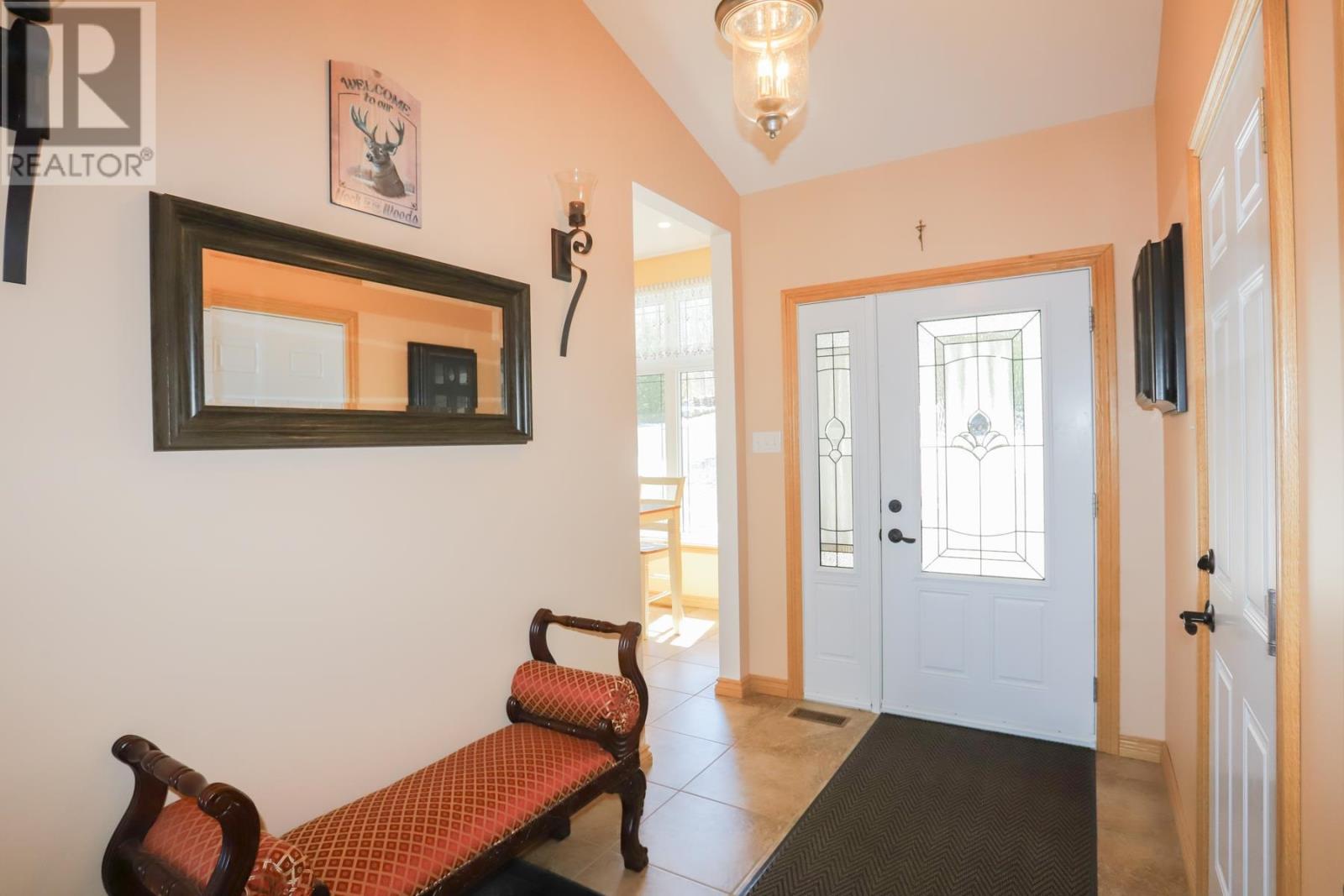 539 Leisure Bay Rd, Blind River, Ontario  P0R 1B0 - Photo 21 - SM260773