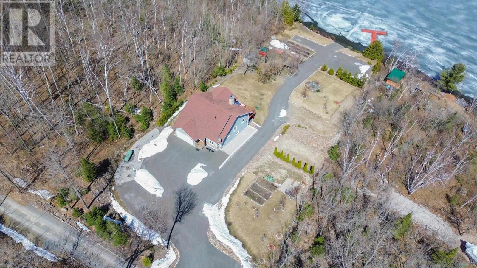 539 Leisure Bay Rd, Blind River, Ontario  P0R 1B0 - Photo 12 - SM260773