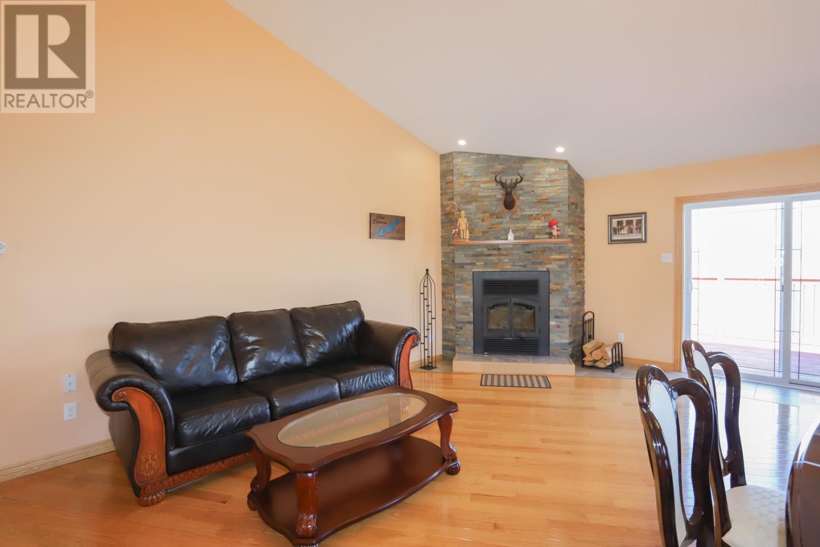 539 Leisure Bay Rd, Blind River, Ontario  P0R 1B0 - Photo 29 - SM260773