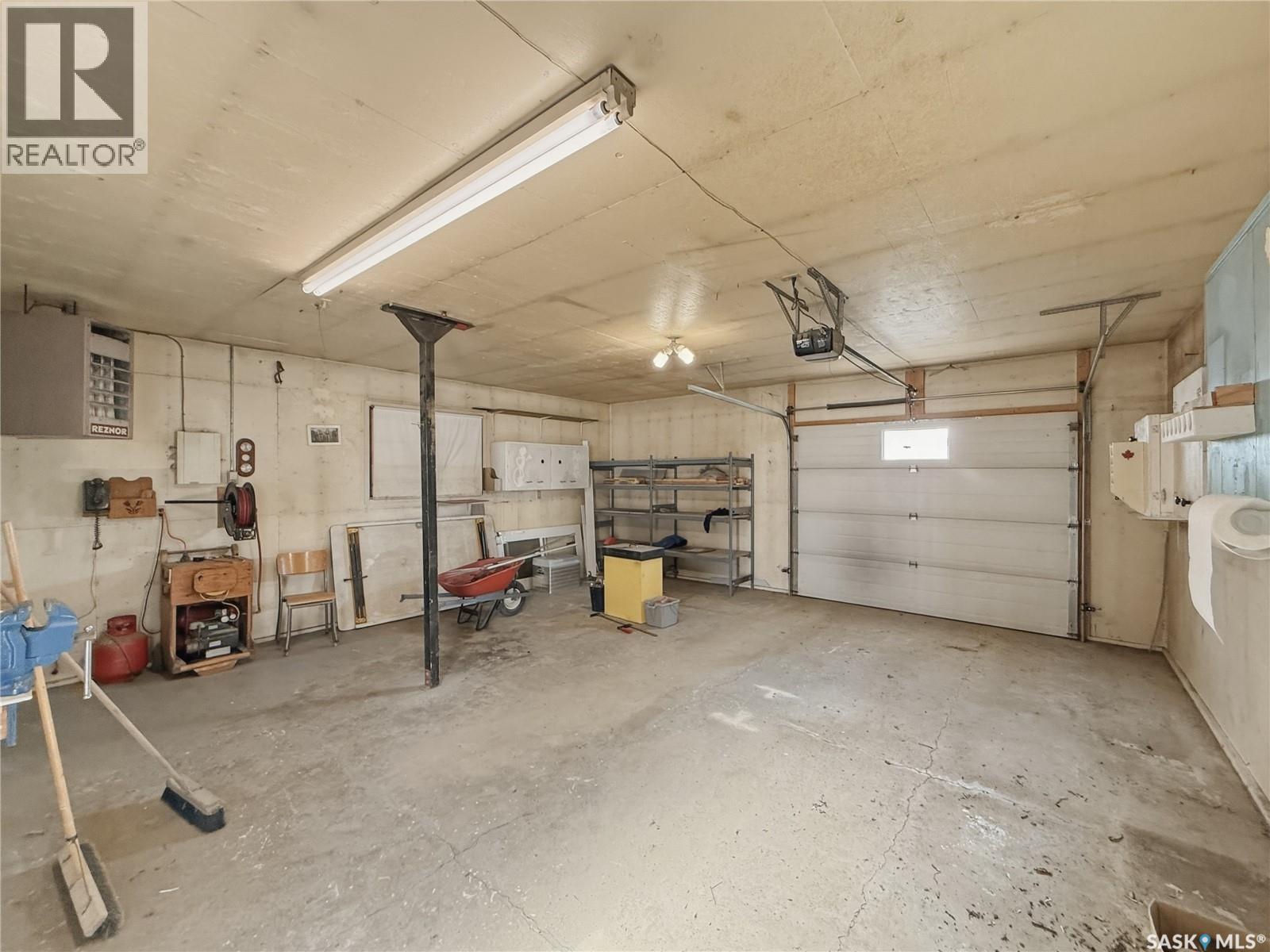 444 5th Avenue Se, Swift Current, Saskatchewan  S9H 3N4 - Photo 22 - SK033827