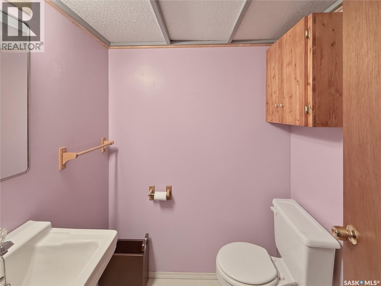 444 5th Avenue Se, Swift Current, Saskatchewan  S9H 3N4 - Photo 19 - SK033827