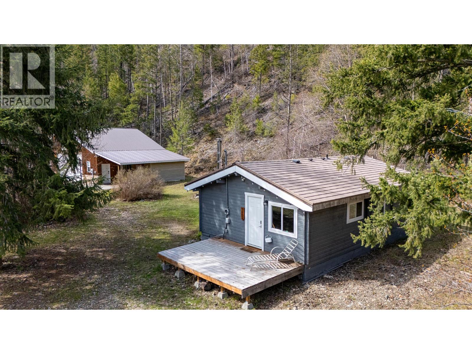 3802 Coalmont Road, Tulameen, British Columbia  V0X 1W0 - Photo 23 - 10377493