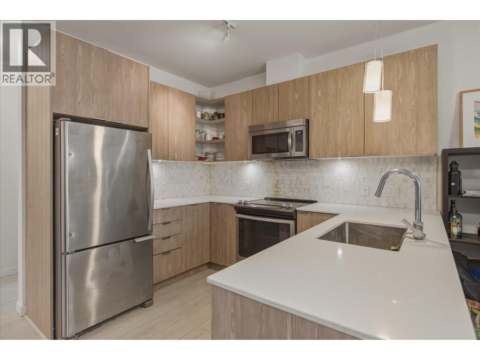 206 1150 Bailey Street, Squamish, British Columbia  V8B 0R4 - Photo 6 - R3110886