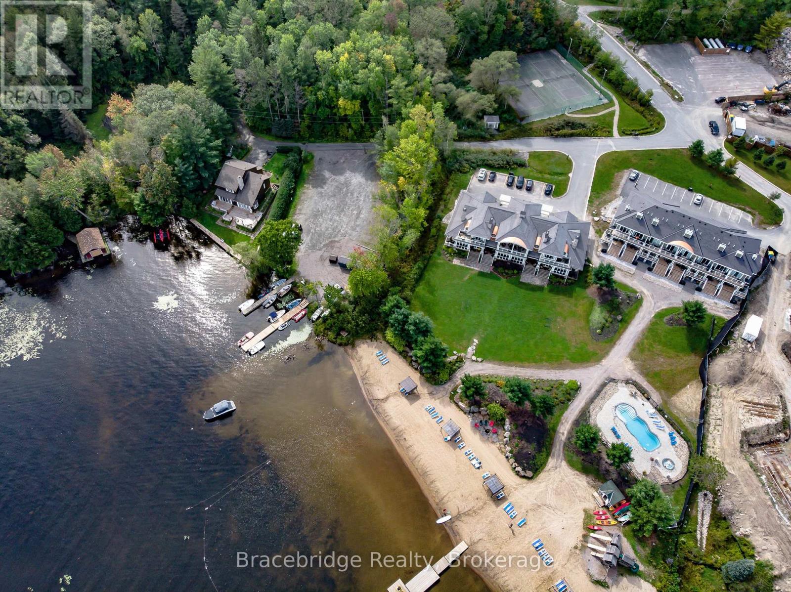 BHV-C101-A&B - 1869 MUSKOKA RD 118 HIGHWAY W, Muskoka Lakes, Ontario