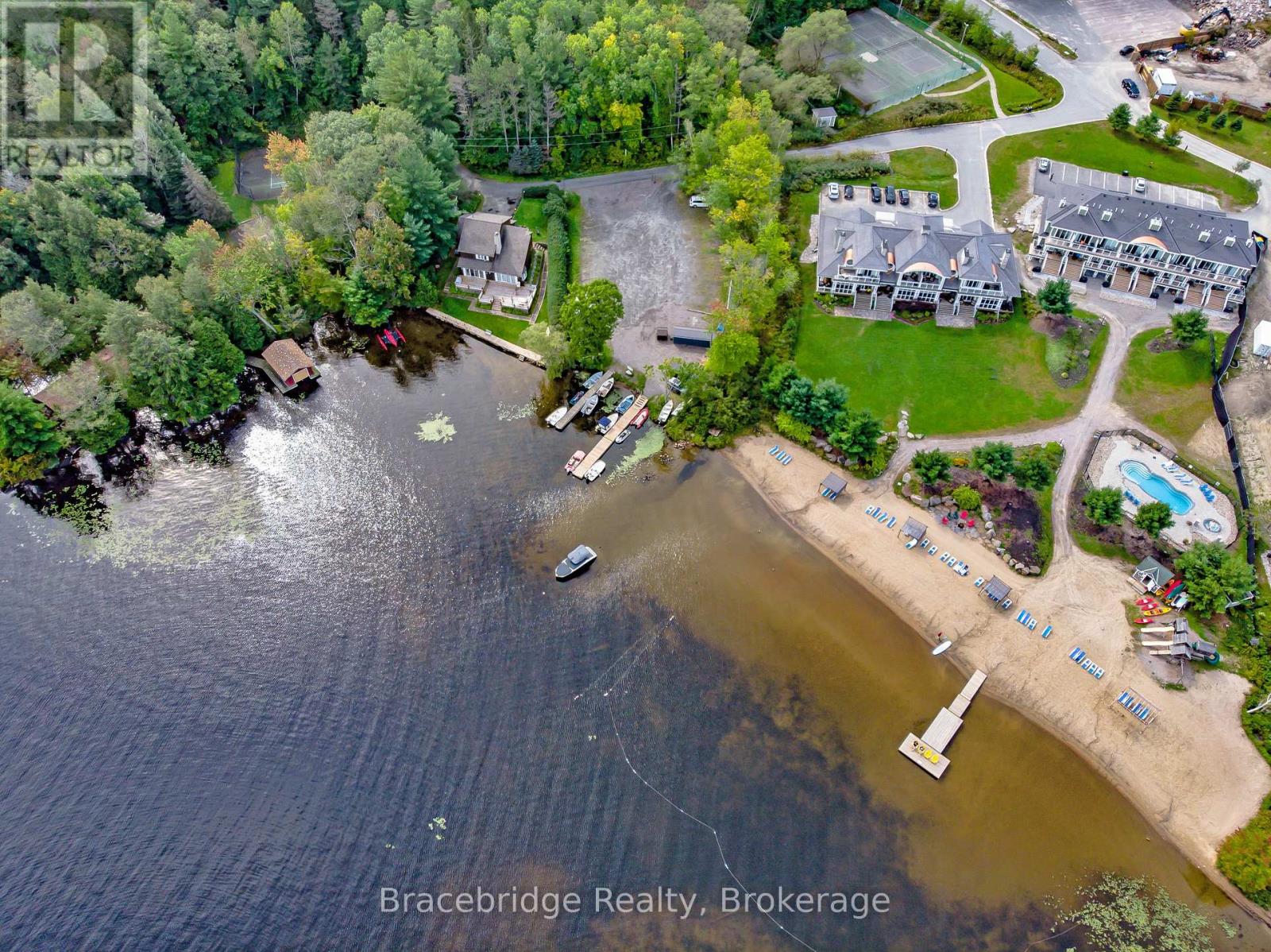 Bhv-C101-A&b - 1869 Muskoka Rd 118 Highway W, Muskoka Lakes, Ontario  P1L 1W8 - Photo 31 - X13043048