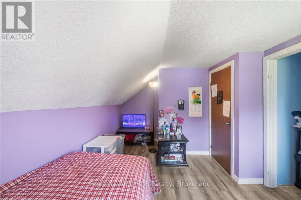 718533 6 Highway, Georgian Bluffs, Ontario  N0H 2K0 - Photo 15 - X13043150