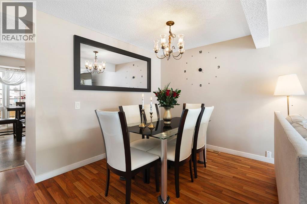 89 Bermuda Lane NW, Calgary, Alberta  T3K 2K1 - Photo 9 - A2299379