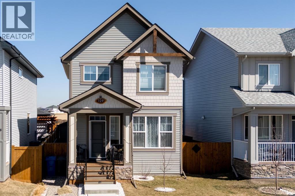 129 Knight Avenue, Crossfield, Alberta  T0M 0S0 - Photo 1 - A2302931