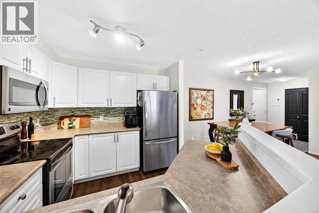 213, 2000 Citadel Meadow Point Nw, Calgary, Alberta  T3G 5N5 - Photo 9 - A2304903