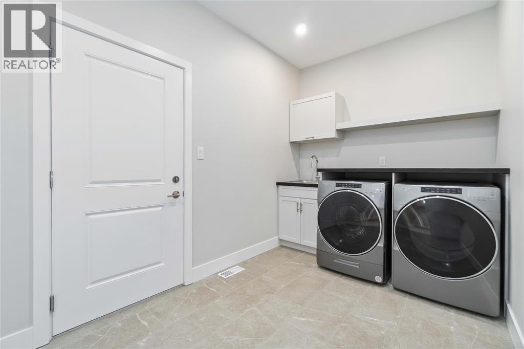 3560 Britt Boulevard, Plympton-Wyoming, Ontario  N0N 1E0 - Photo 15 - 26009127