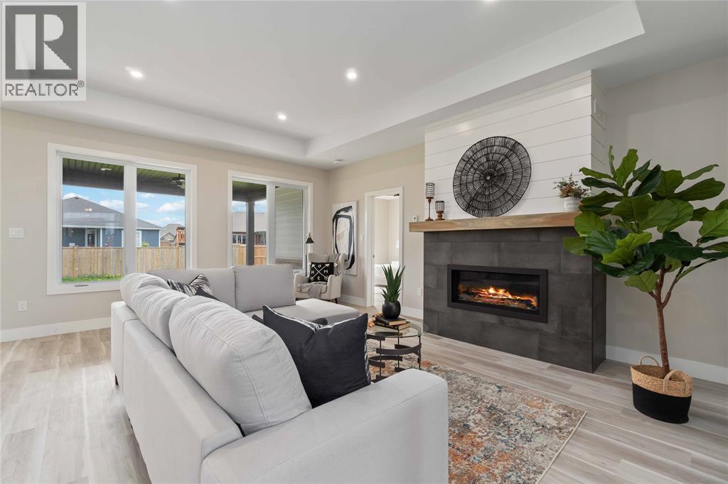 3560 Britt Boulevard, Plympton-Wyoming, Ontario  N0N 1E0 - Photo 22 - 26009127