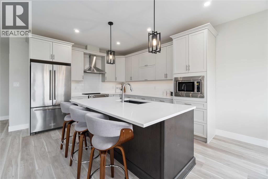 3560 Britt Boulevard, Plympton-Wyoming, Ontario  N0N 1E0 - Photo 28 - 26009127